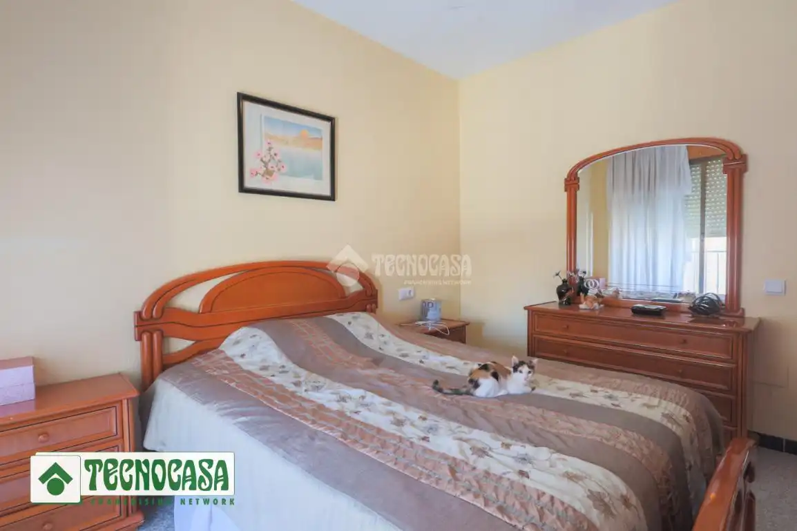 Schlafzimmer von Einfamilien-Reihenhaus zum Verkauf in Adra mit Terrasse