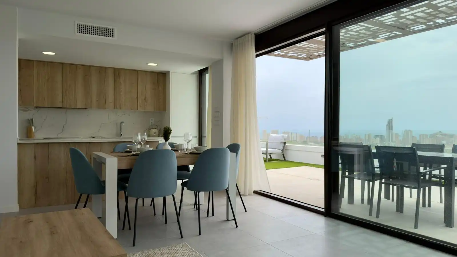 Menjador de Apartament de lloguer en Finestrat amb Aire condicionat, Jardí privat i Terrassa