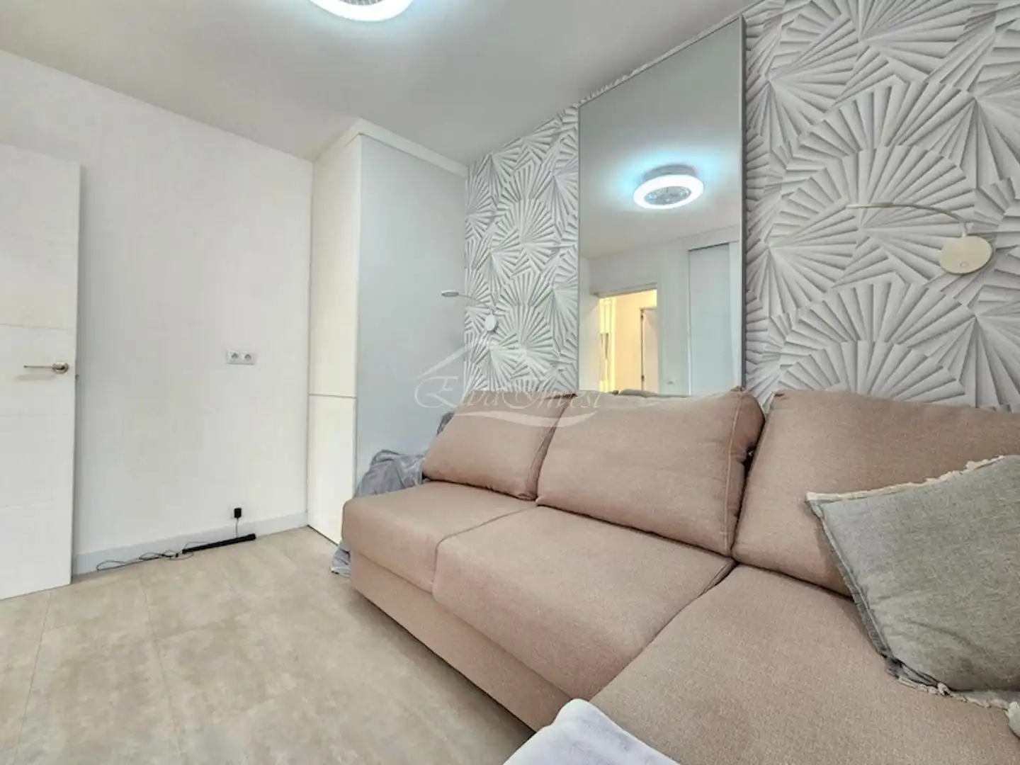 Habitación de Piso en venta en Arona con Aire acondicionado, Terraza y Piscina