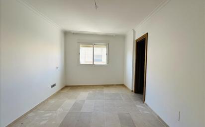 Flat for sale in Calle de la Coruña, Ejido Norte