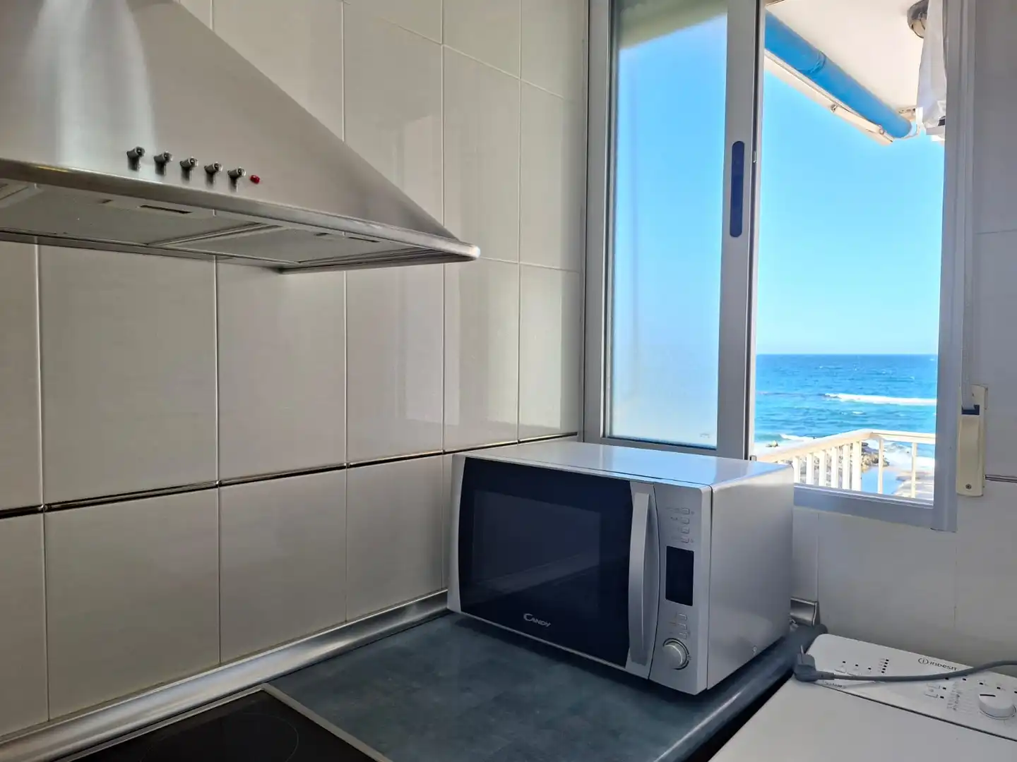 Küche von Wohnung zum Verkauf in Torrenueva Costa mit Terrasse, Abstellraum und Möbliert