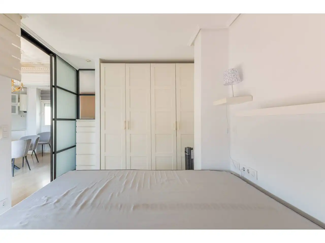 Bedroom of Attic for sale in Valencia  with Air Conditioner, Parquet flooring and Terrace
