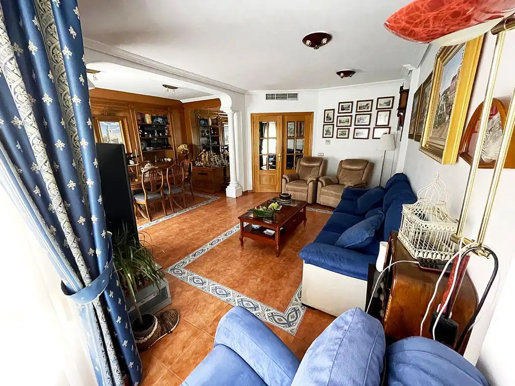 Sala de estar de Casa adosada en venta en Tarancón con Aire acondicionado y Calefacción