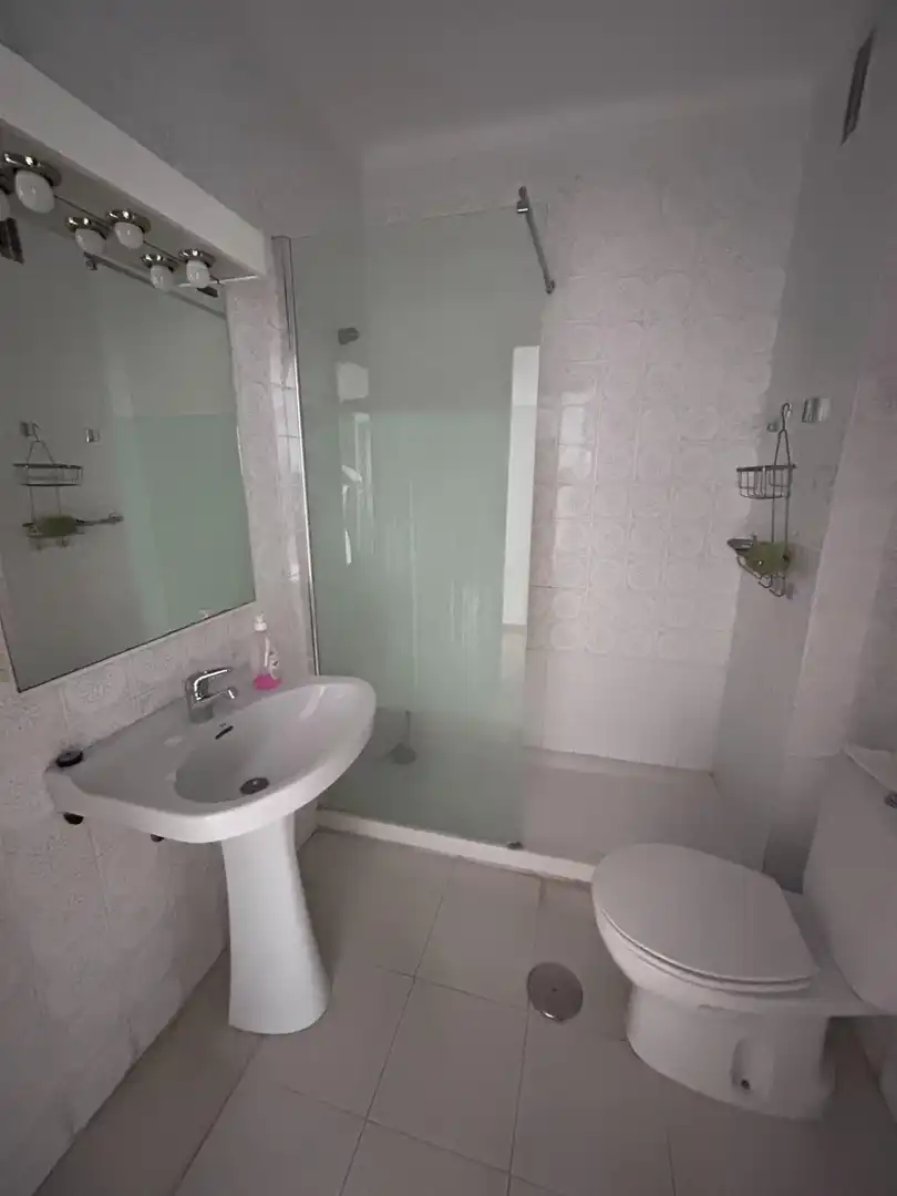 Baño de Piso en venta en Asdrúbal - Bahía Blanca