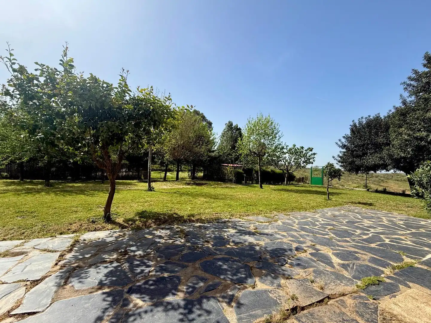 Country homes for sale in Plasencia  with Air Conditioner and Private garden