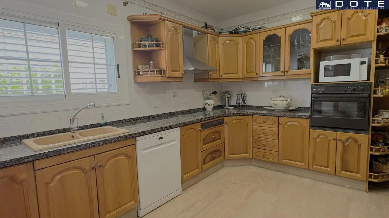 Cocina de Casa o chalet en venta en Creixell con Aire acondicionado, Calefacción y Terraza