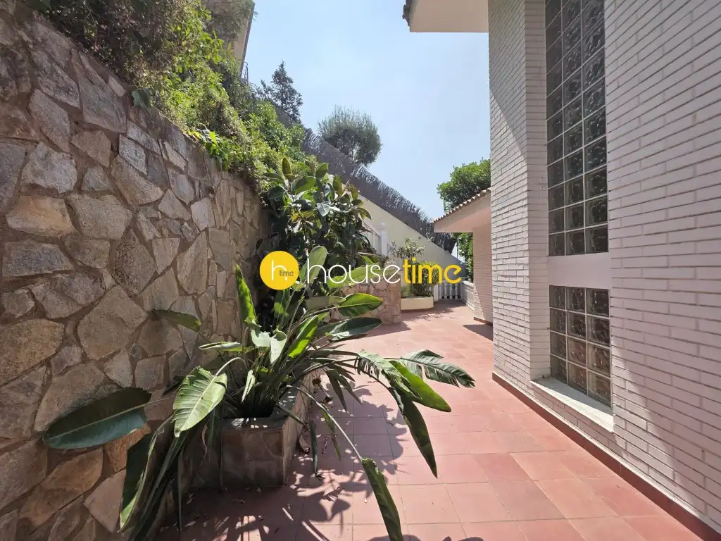 Jardí de Casa o xalet en venda en Cabrils