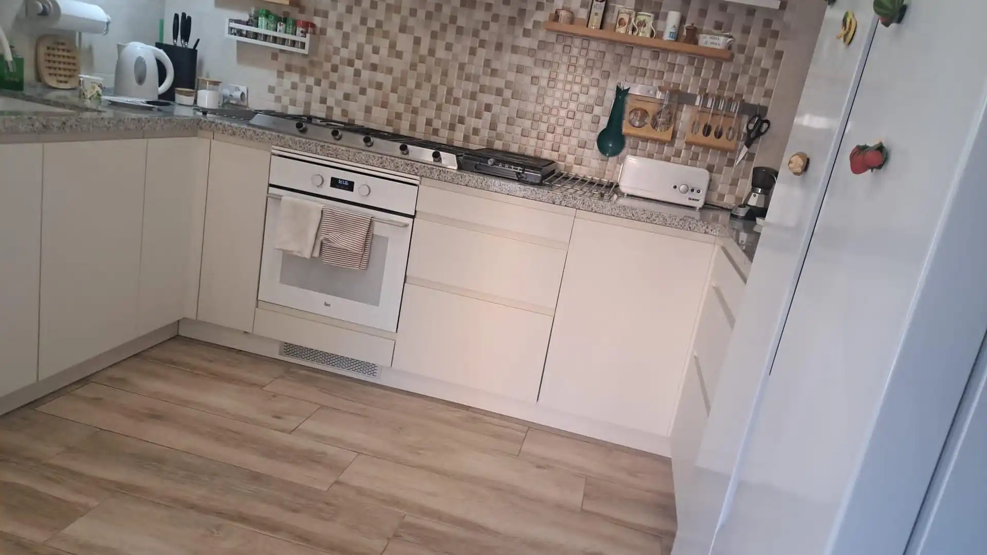 Cuina de Casa o xalet en venda en Lloret de Mar amb Jardí privat, Terrassa i Traster