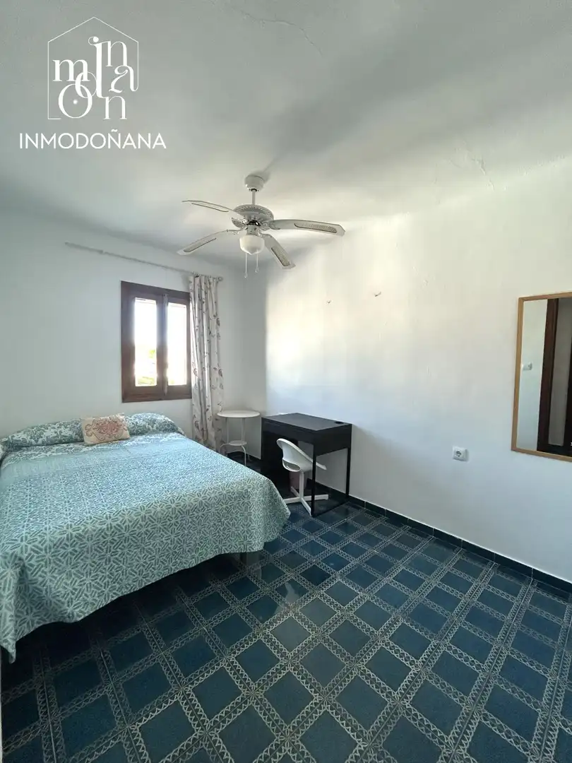 Habitación de Casa adosada en venta en Almonte con Jardín privado, Terraza y Trastero