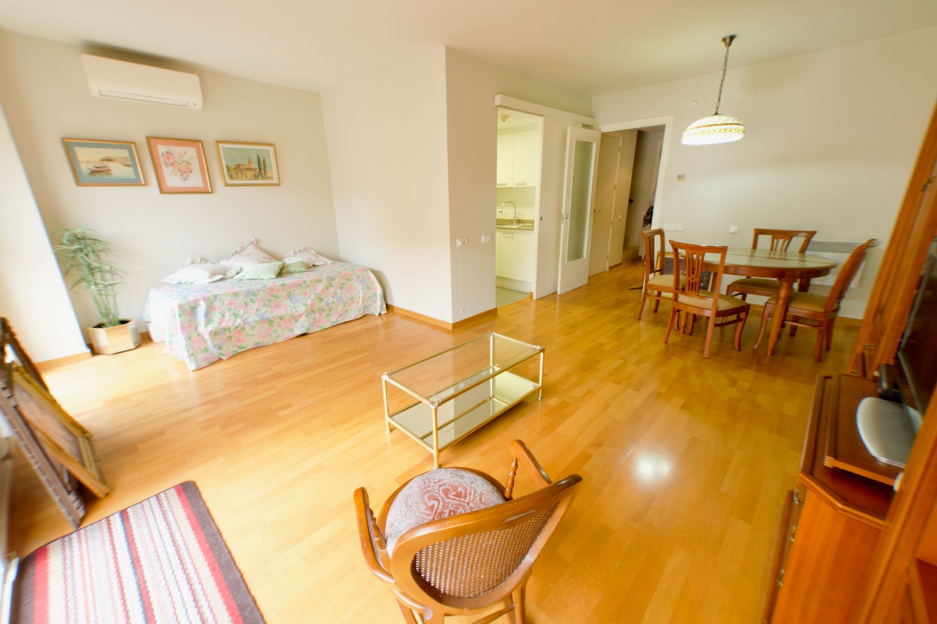 Duplex for sale in Barri del Centre