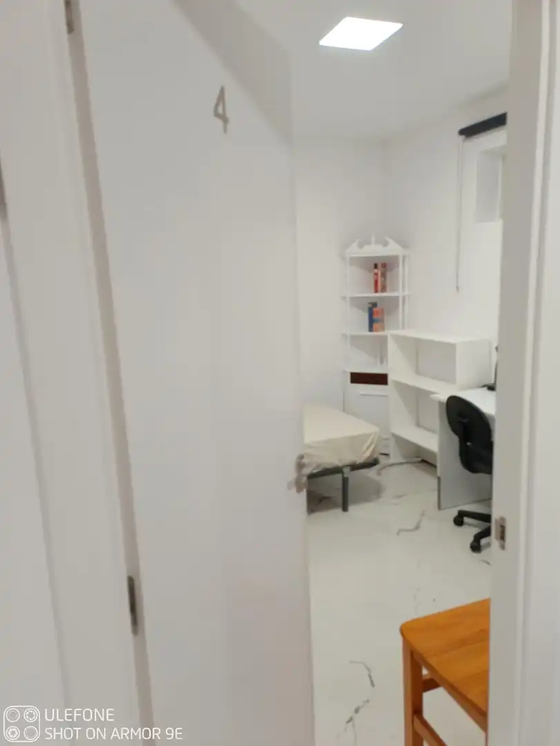 Habitación de Piso para compartir en Sevilla con Aire acondicionado, Terraza y Amueblado