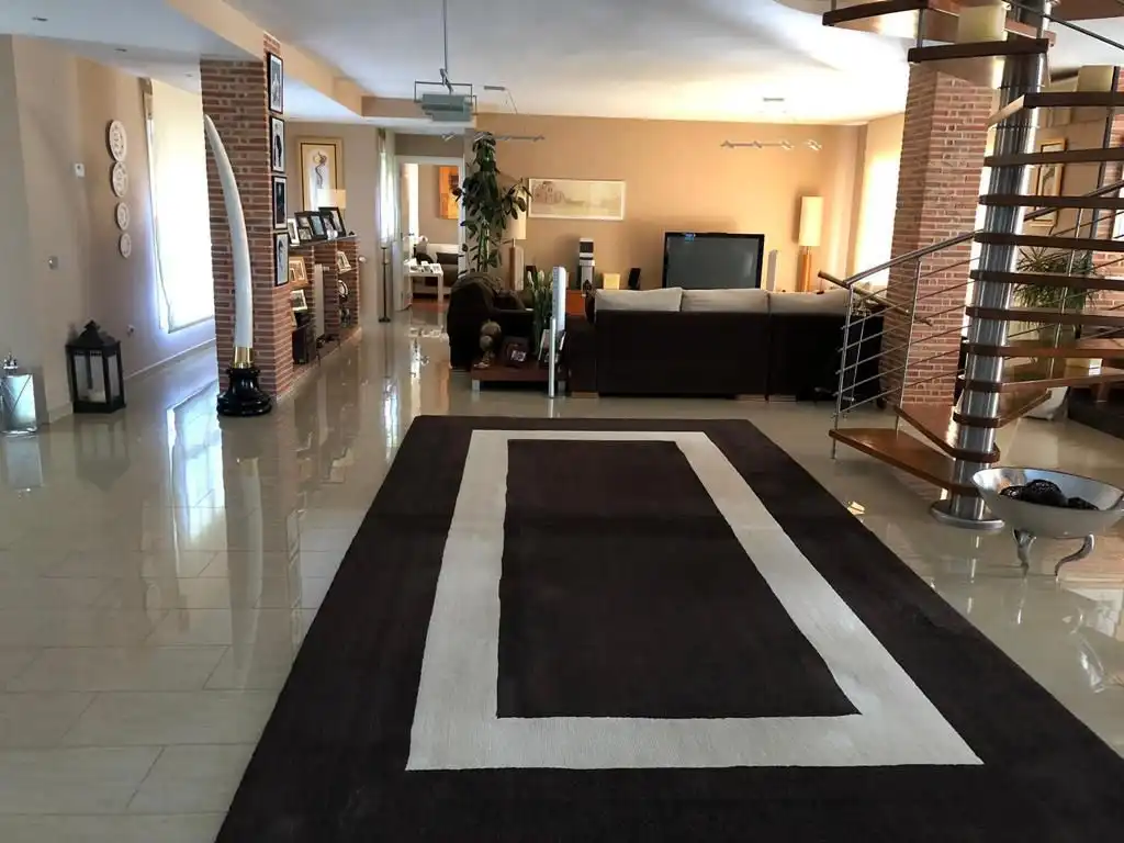 Sala de estar de Casa o chalet en venta en Villanueva de Perales con Aire acondicionado, Calefacción y Jardín privado