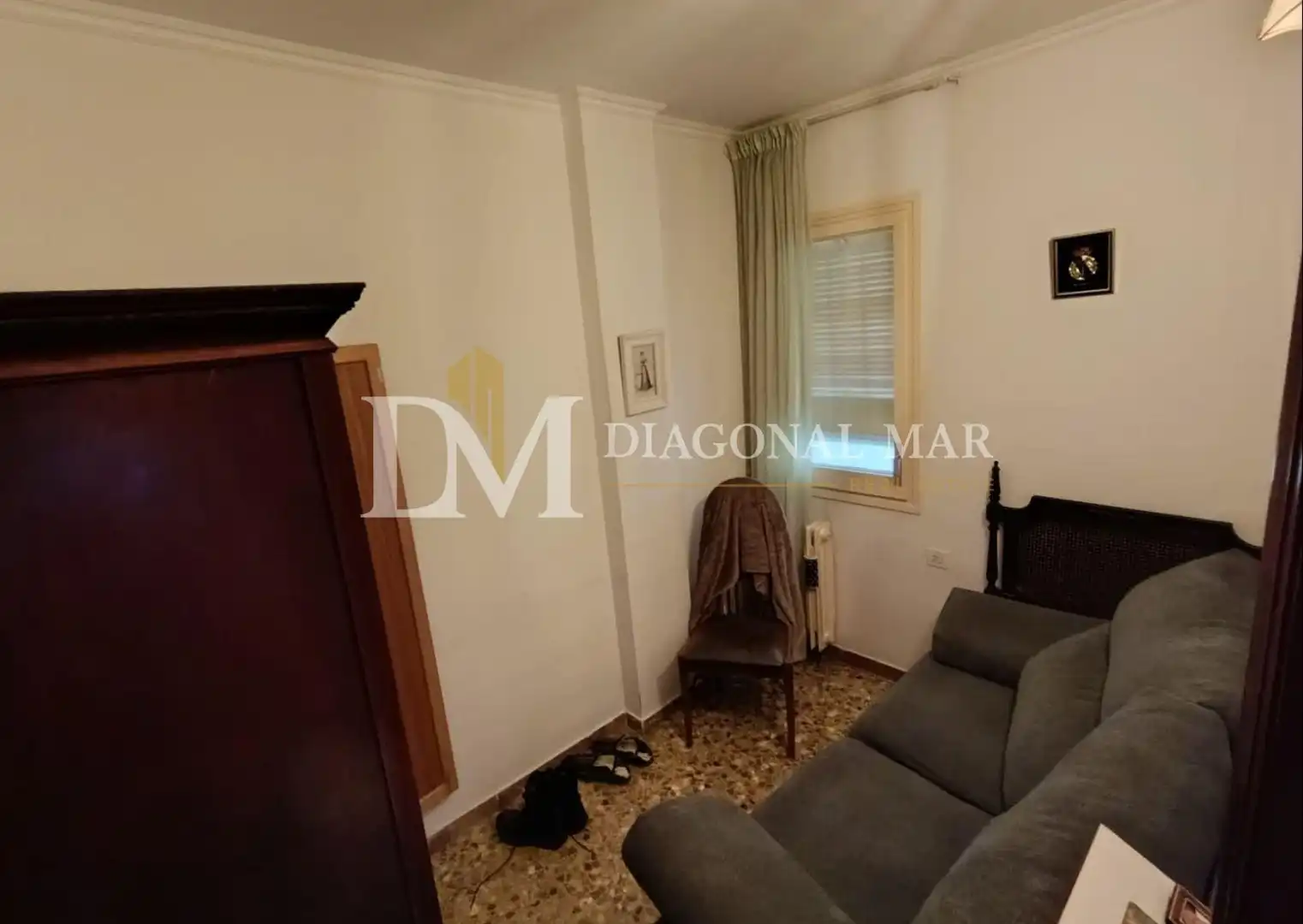 Schlafzimmer von Wohnung zum Verkauf in Barcelona mit Heizung, Abstellraum und Balkon