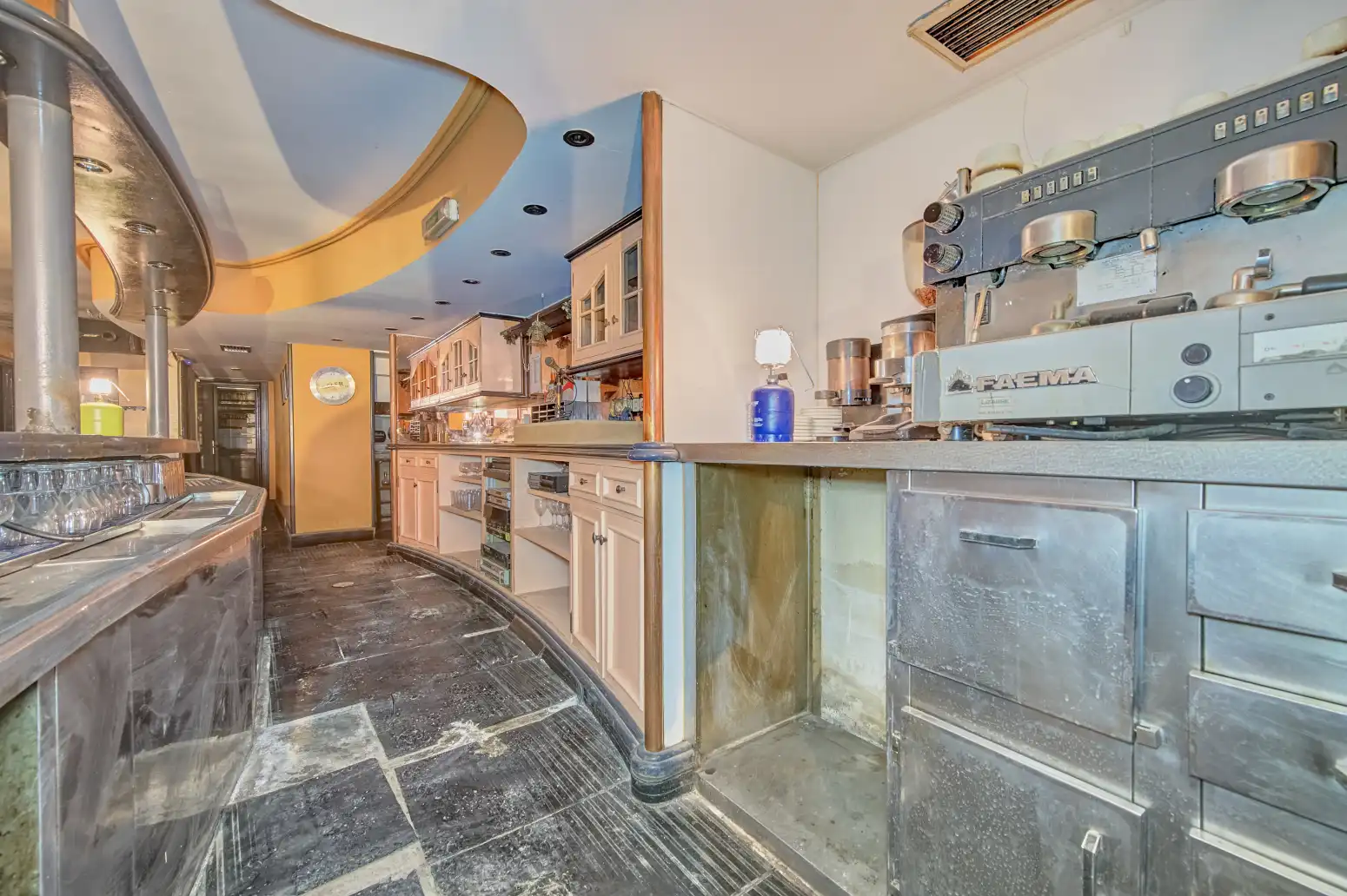Kitchen of Flat for sale in Puente la Reina / Gares  with Heating, Parquet flooring and Terrace