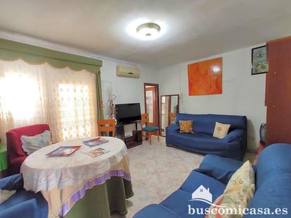 Living room of House or chalet for sale in Linares  with Air Conditioner, Terrace and Balcony