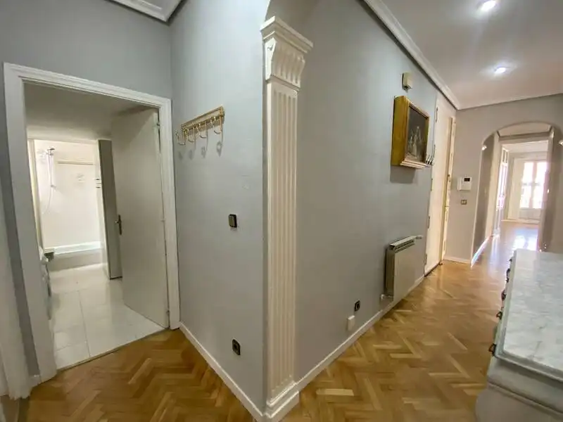 Flat for rent in FUENCARRAL , Trafalgar