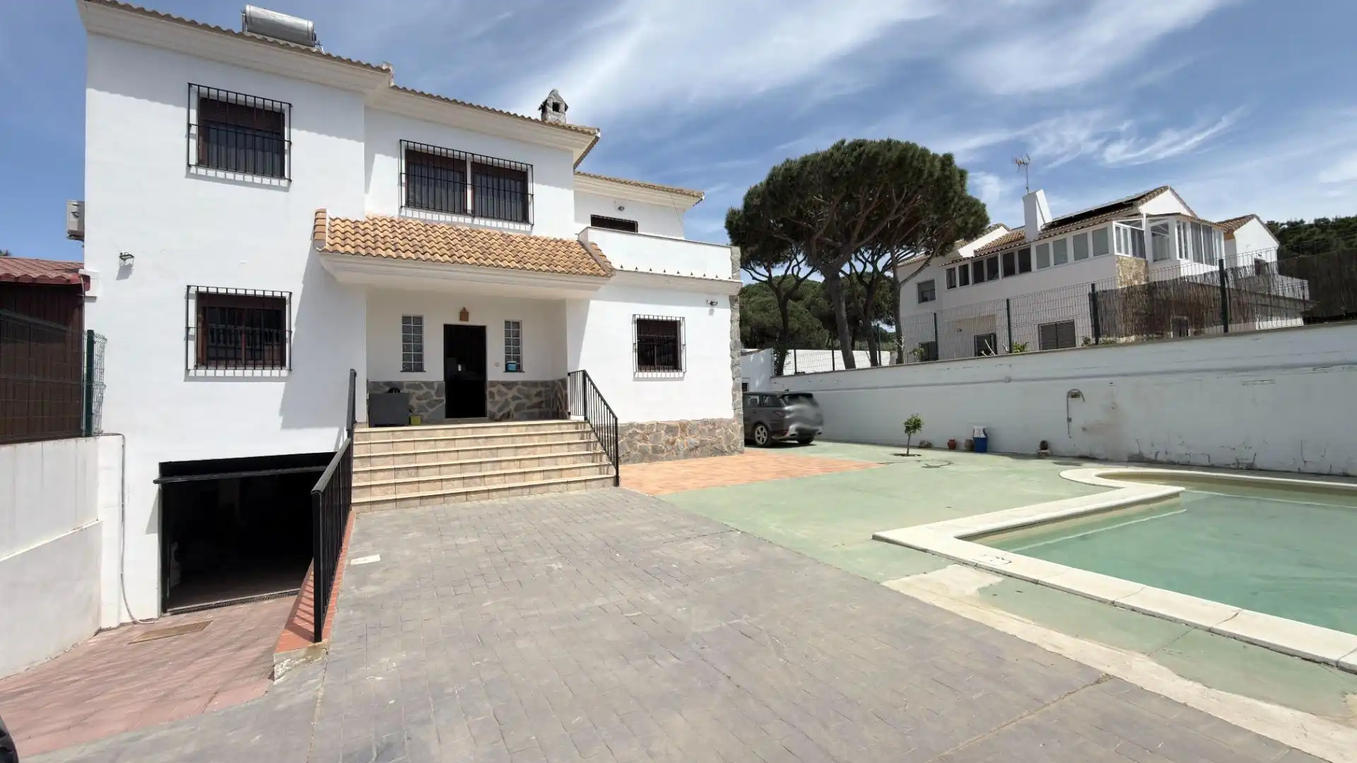 Vista exterior de Casa adosada en venta en Mazagón con Aire acondicionado, Trastero y Piscina