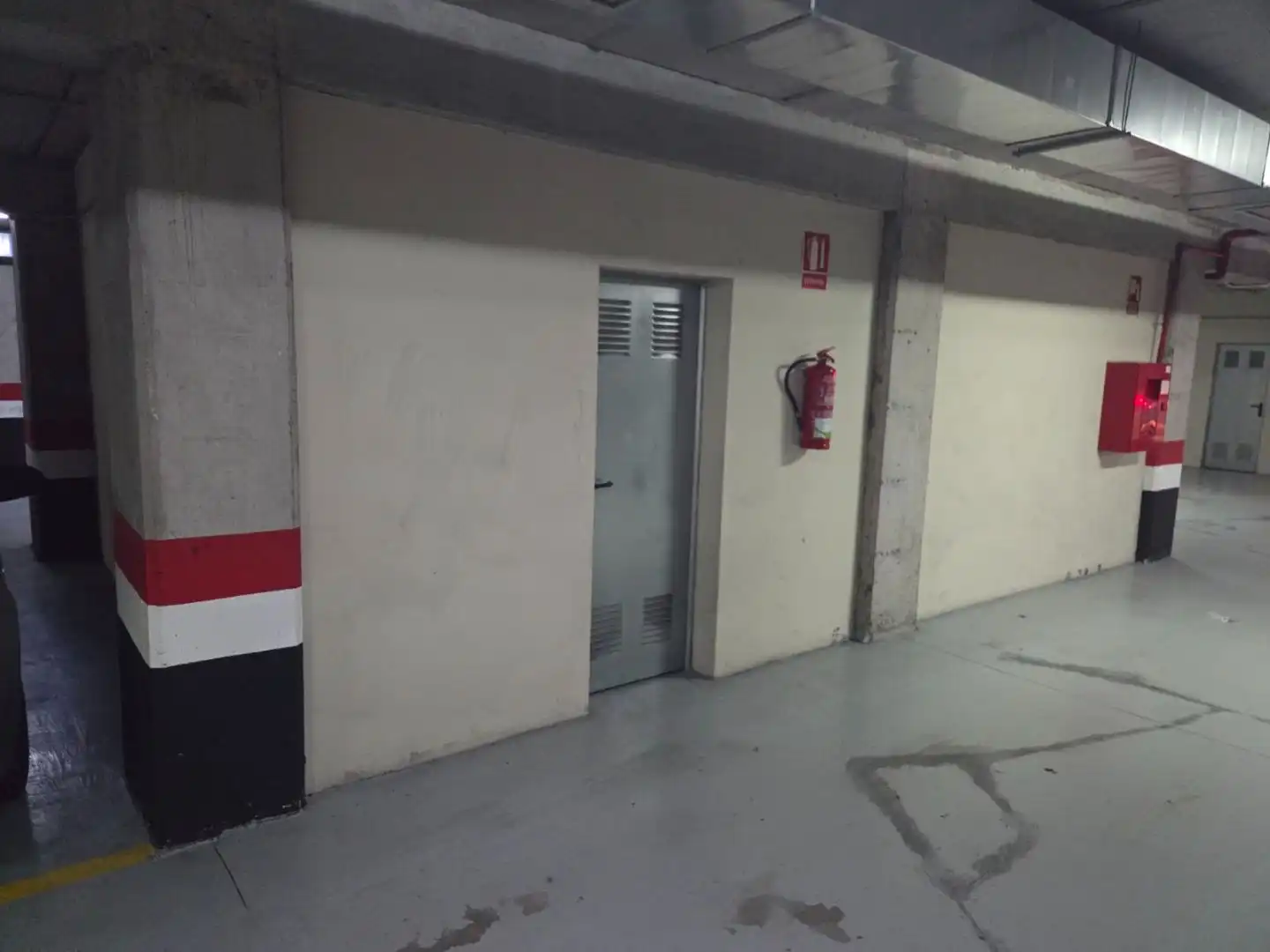 Parkplatz von Garage zum Verkauf in Arucas