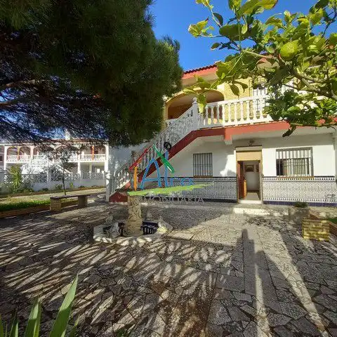 Chalet en venta en boliche
