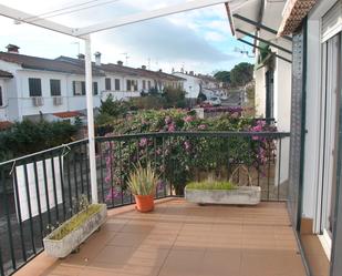 Terrassa de Casa adosada en venda en Plasencia amb Aire condicionat, Calefacció i Jardí privat