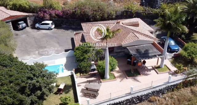 Casa-chalet en Venta en Tamaimo - Arguayo