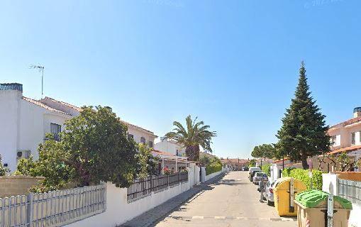 Exterior view of Single-family semi-detached for sale in El Viso de San Juan  with Air Conditioner, Heating and Private garden