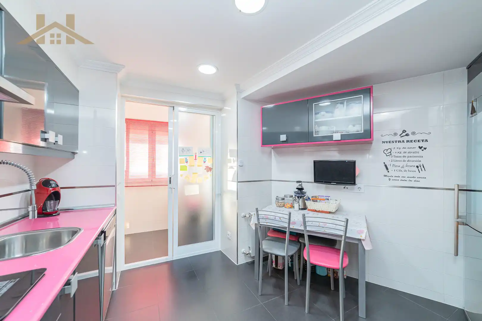 Kitchen of Flat for sale in Veredillas