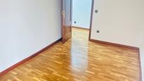 Bedroom of Flat for sale in Valladolid Capital  with Heating and Terrace