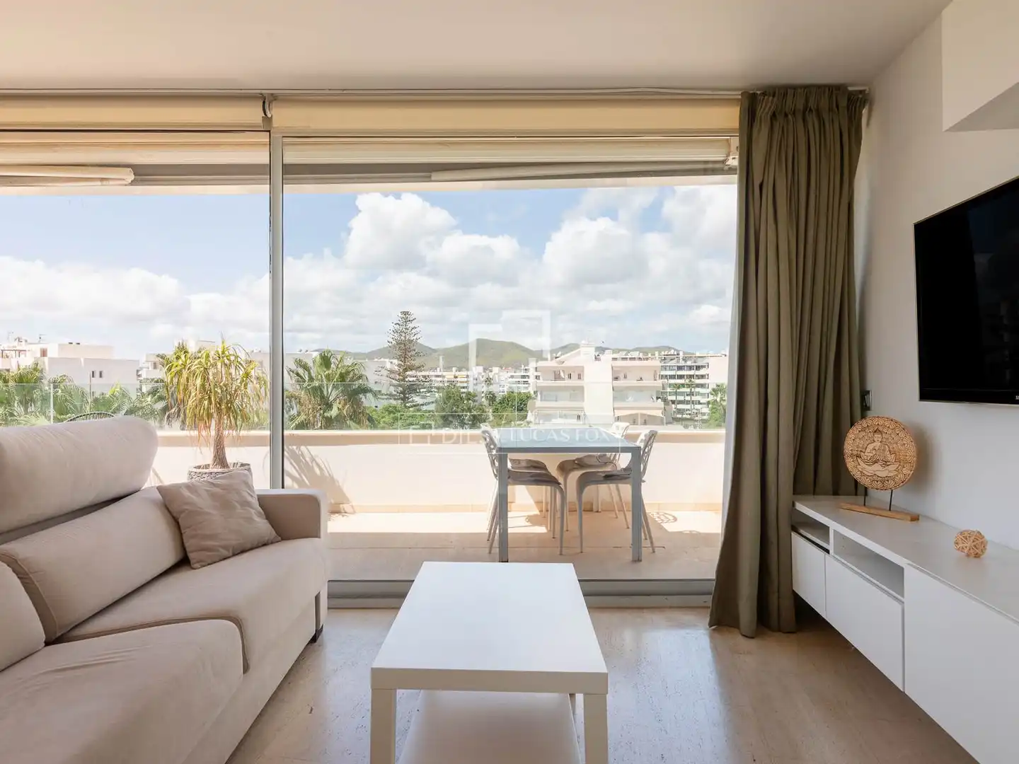 Exterior view of Flat for sale in Eivissa  with Air Conditioner, Swimming Pool and Furnished