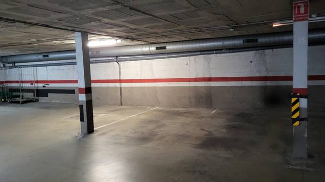 Garaje en Alquiler en Carrer Carrer de Montserrat, 22, 22 en Centre