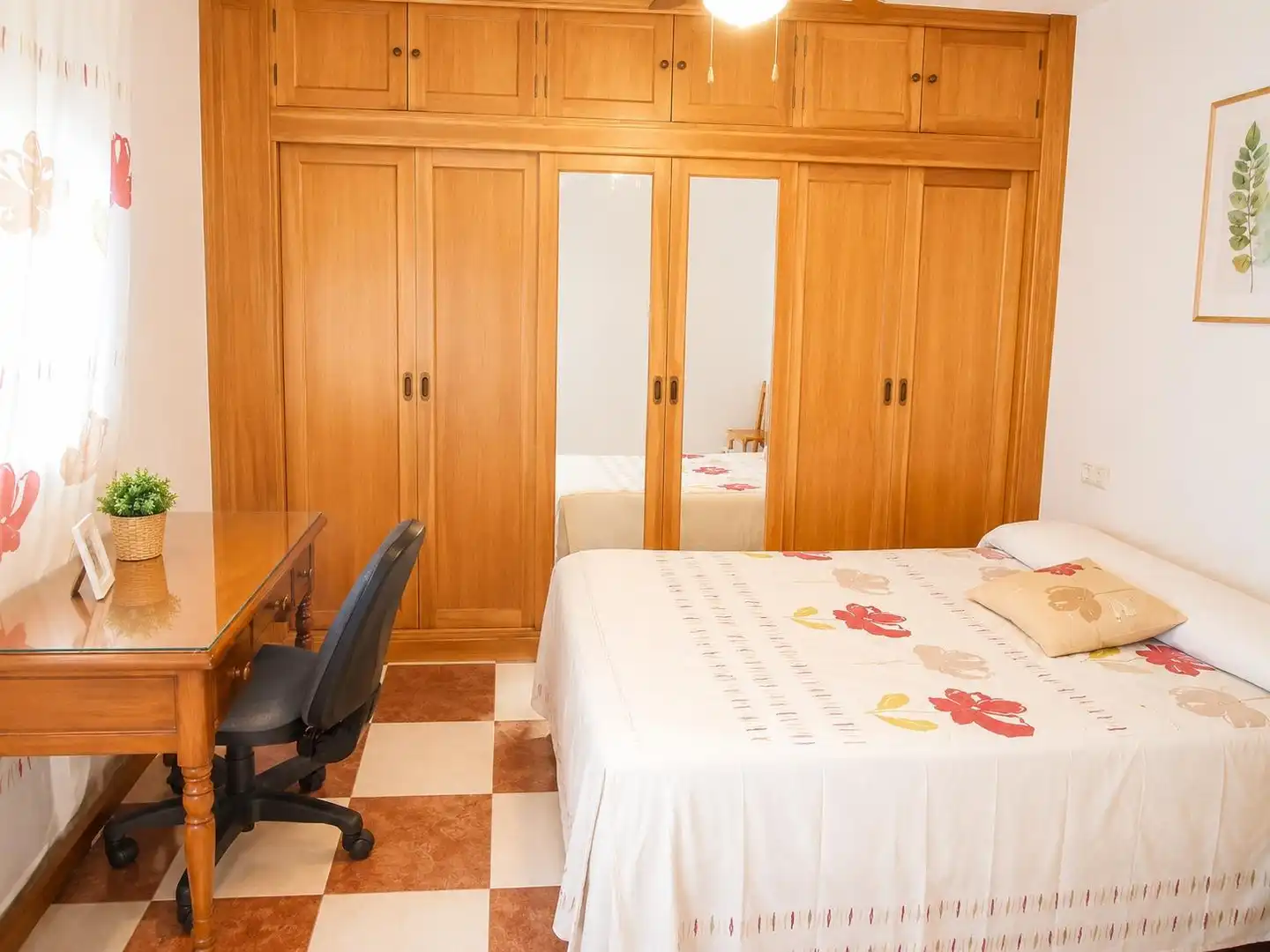 Bedroom of Flat for rent in Málaga  with Private garden, Terrace and Furnished