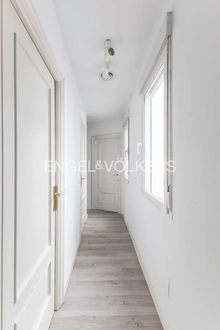 Attic for rent in Barrio de Salamanca