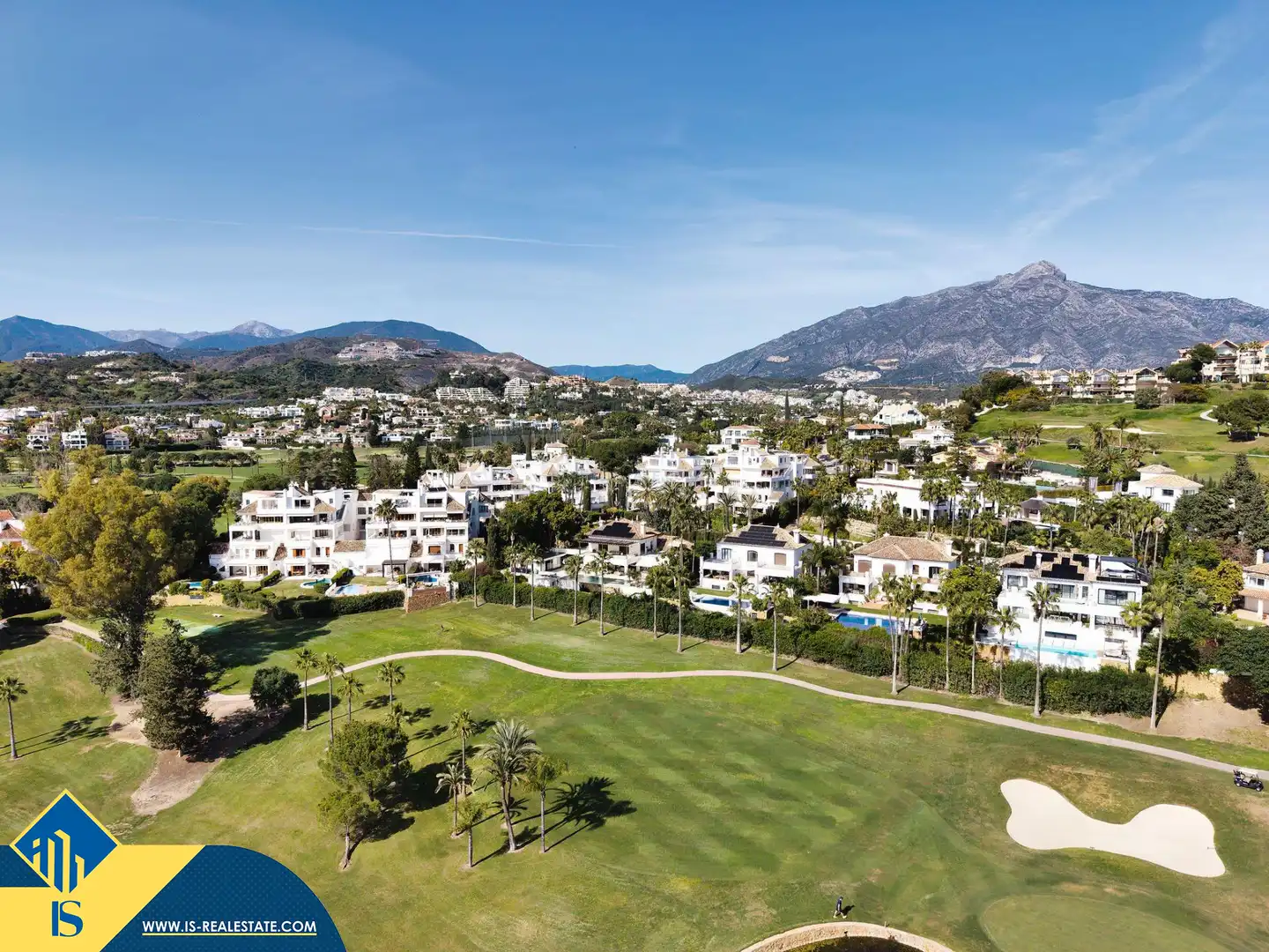 Chalet con piscina en venta en Nueva Andalucía, imagen 29