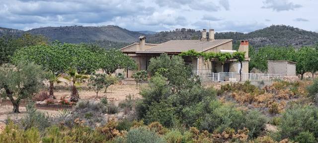 Casa-chalet en Venta en Casinos