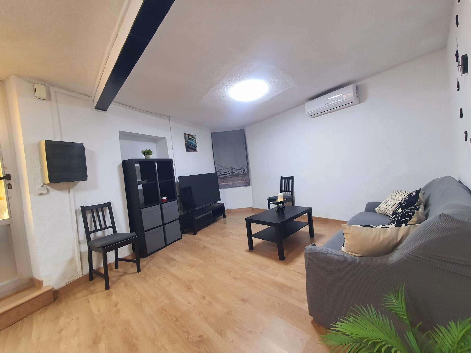 Living room of House or chalet for sale in Villalpardo  with Air Conditioner, Storage room and Balcony