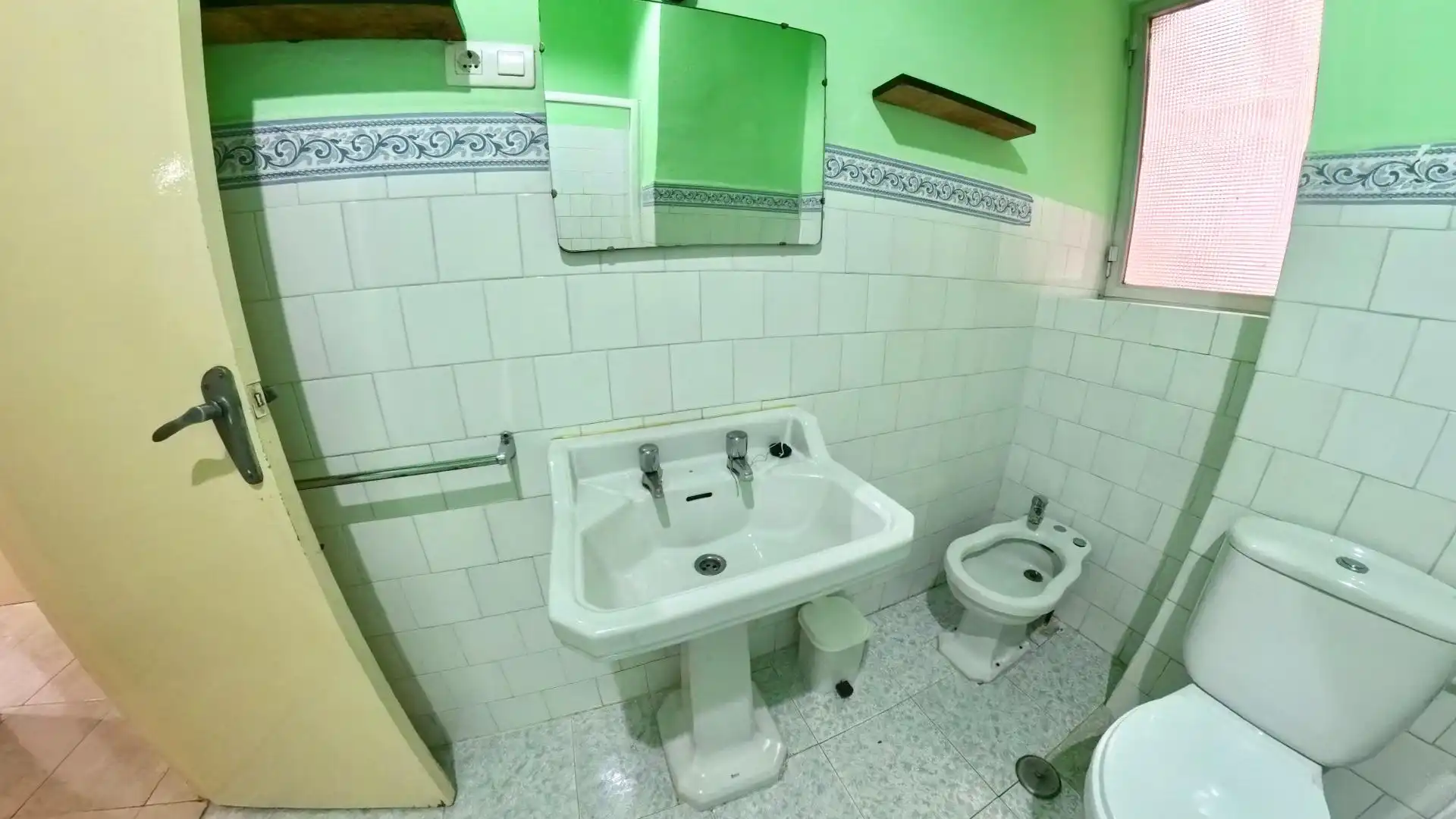 Wohnung zur Miete in Avenida DE ANDALUCES, Pajaritos