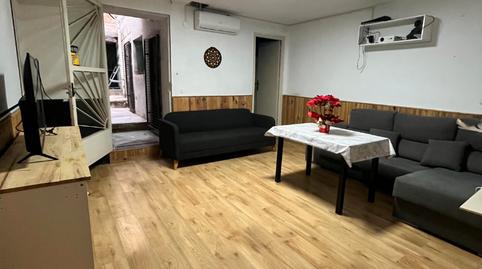 Foto 2 de Casa adosada en venda a Carrer Sant Jaume, Can Mas, Ripollet