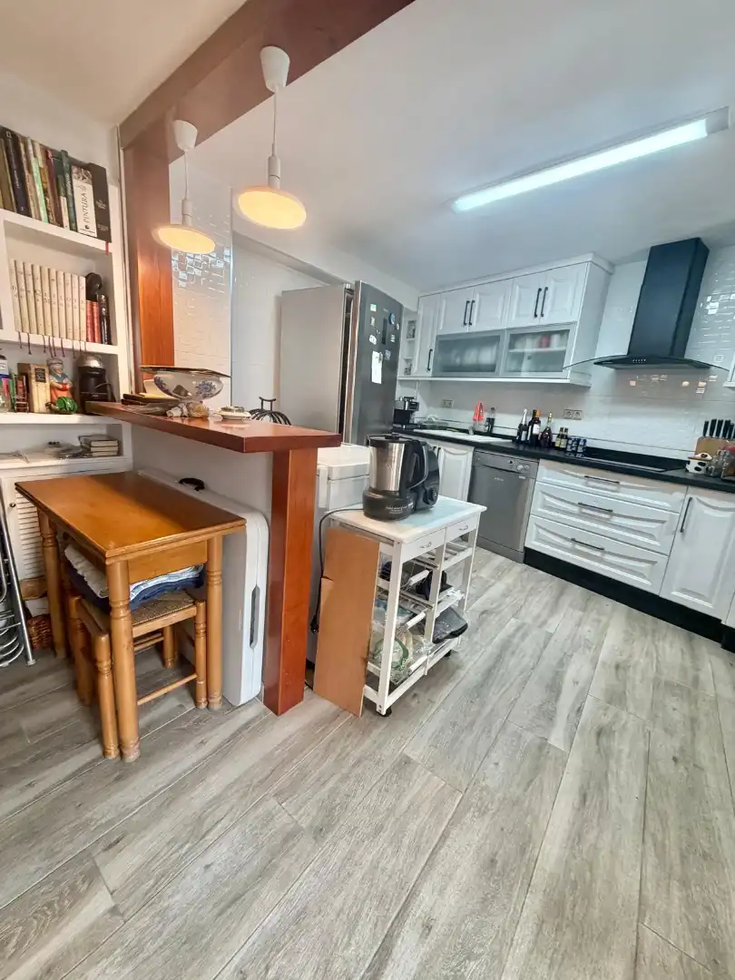 Cuina de Casa o xalet en venda en Peñamefecit - Avda Barcelona