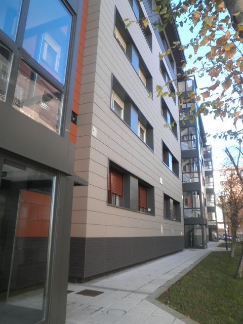 Exterior view of Flat for sale in Portugalete  with Heating, Private garden and Furnished
