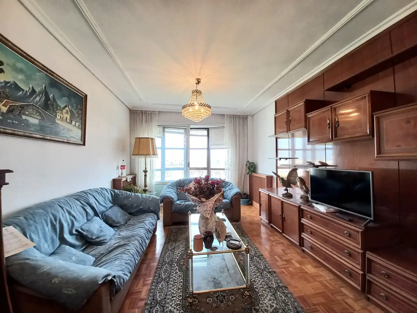 Sala de estar de Piso en venta en Burgos Capital con Calefacción, Terraza y Trastero