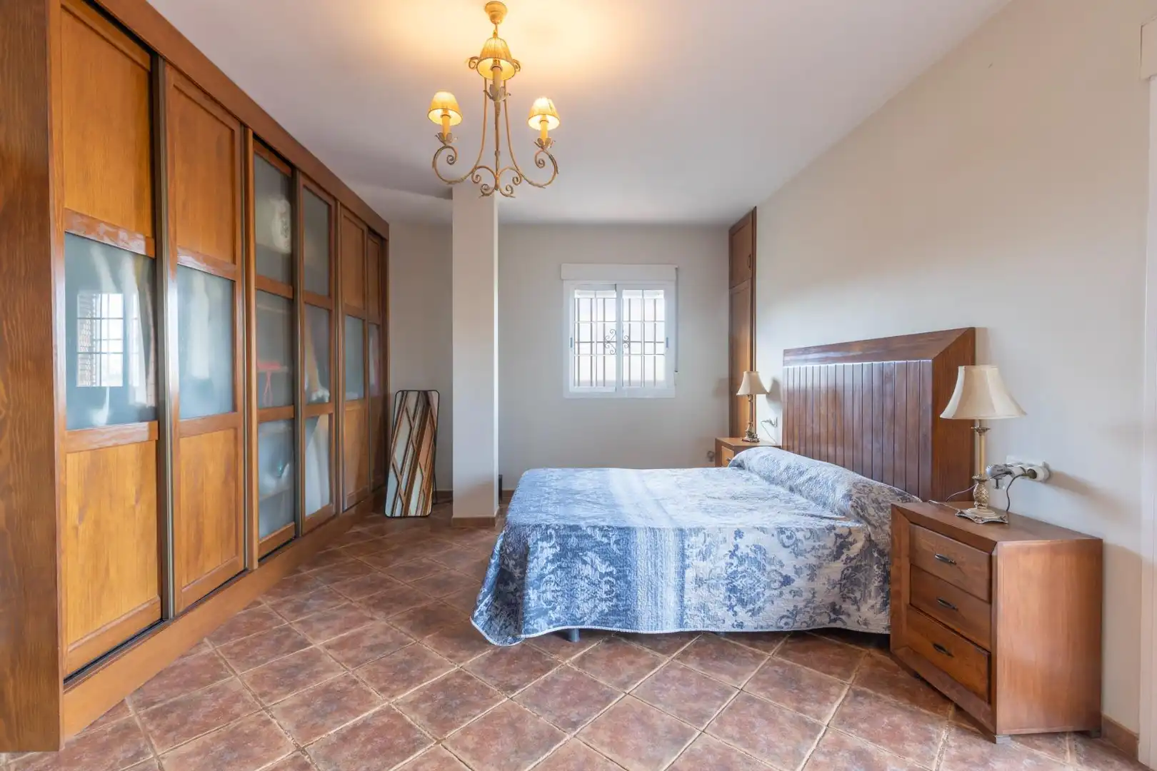 Habitación de Casa o chalet en venta en Madrid con Aire acondicionado, Calefacción y Jardín privado