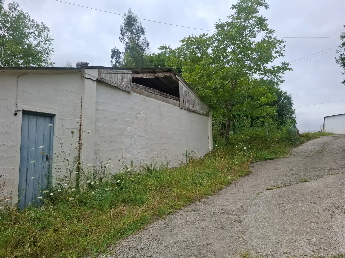 Außenansicht von Residential zum Verkauf in Viveiro, Lugo
