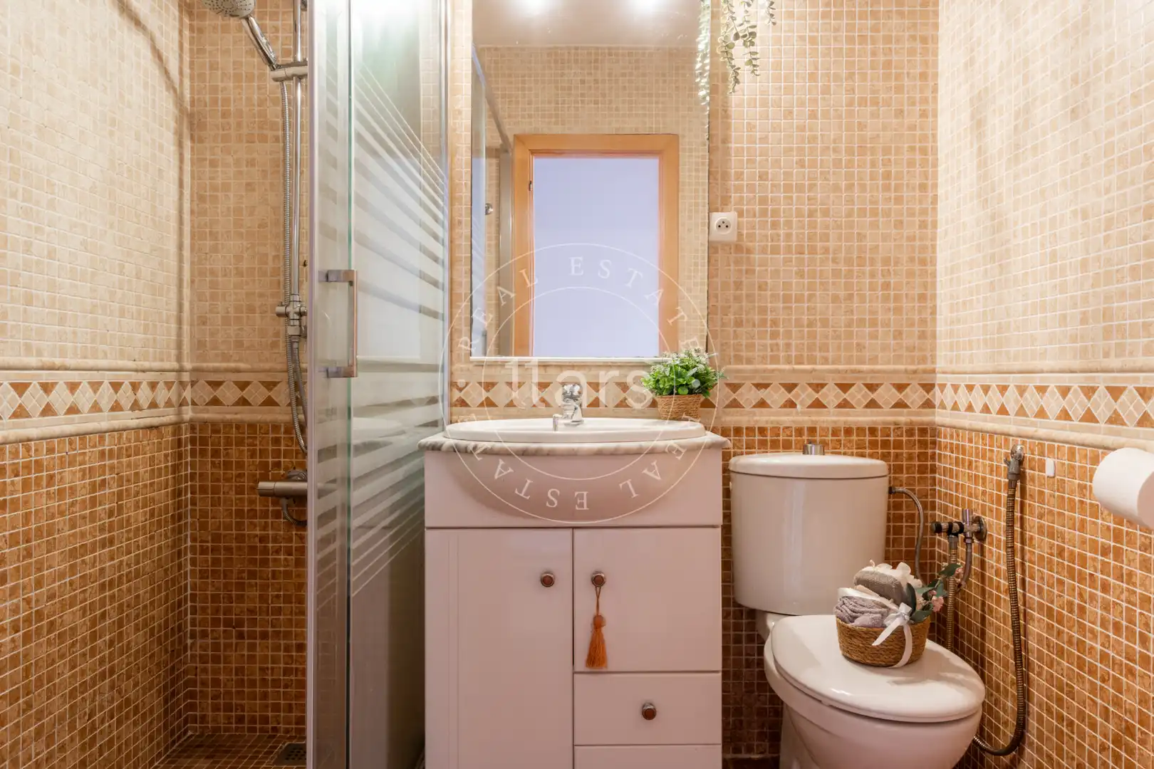Terraced house with terrace for sale in Passatge Monestir de Poblet 17, imagen 36