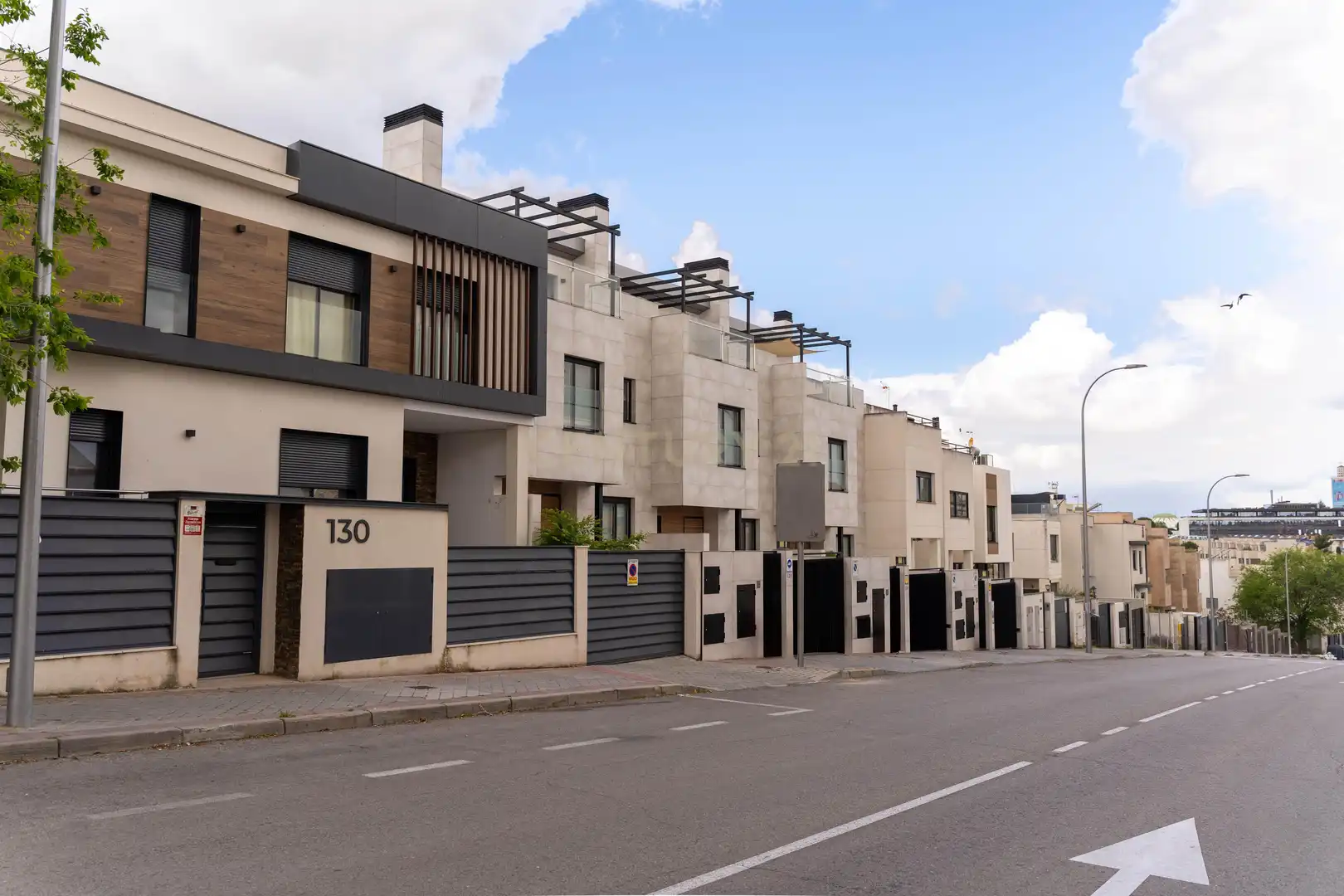 Außenansicht von Residential zum Verkauf in Madrid