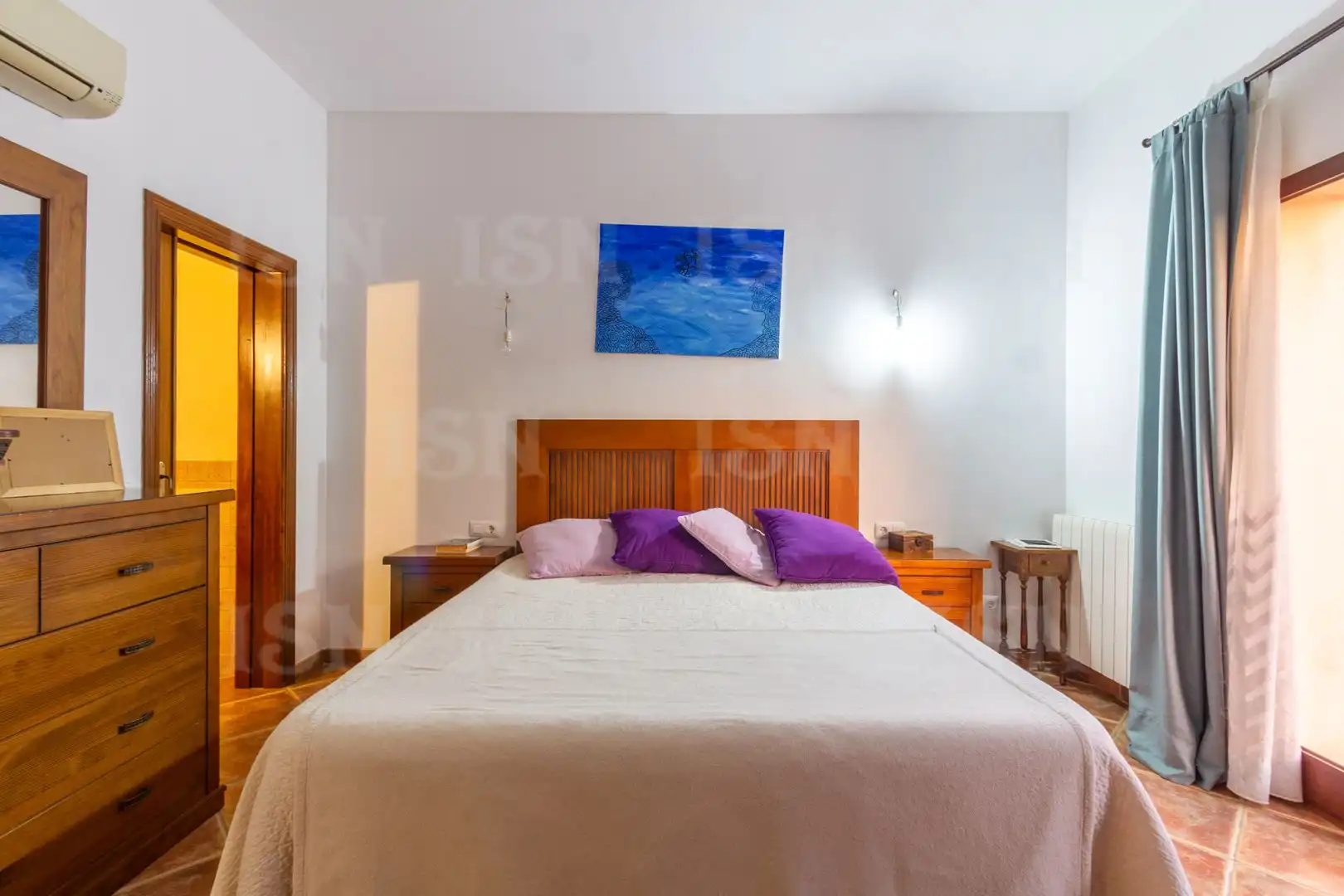 Habitación de Casa o chalet en venta en Santa Eugènia con Aire acondicionado, Calefacción y Terraza