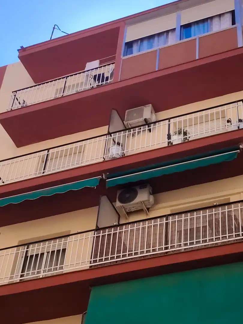 Piso en venta en Carrer d'Orient 29, imagen 2