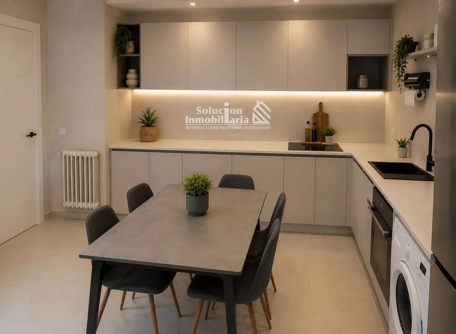 Cocina de Piso en venta en Salamanca con Calefacción y Terraza