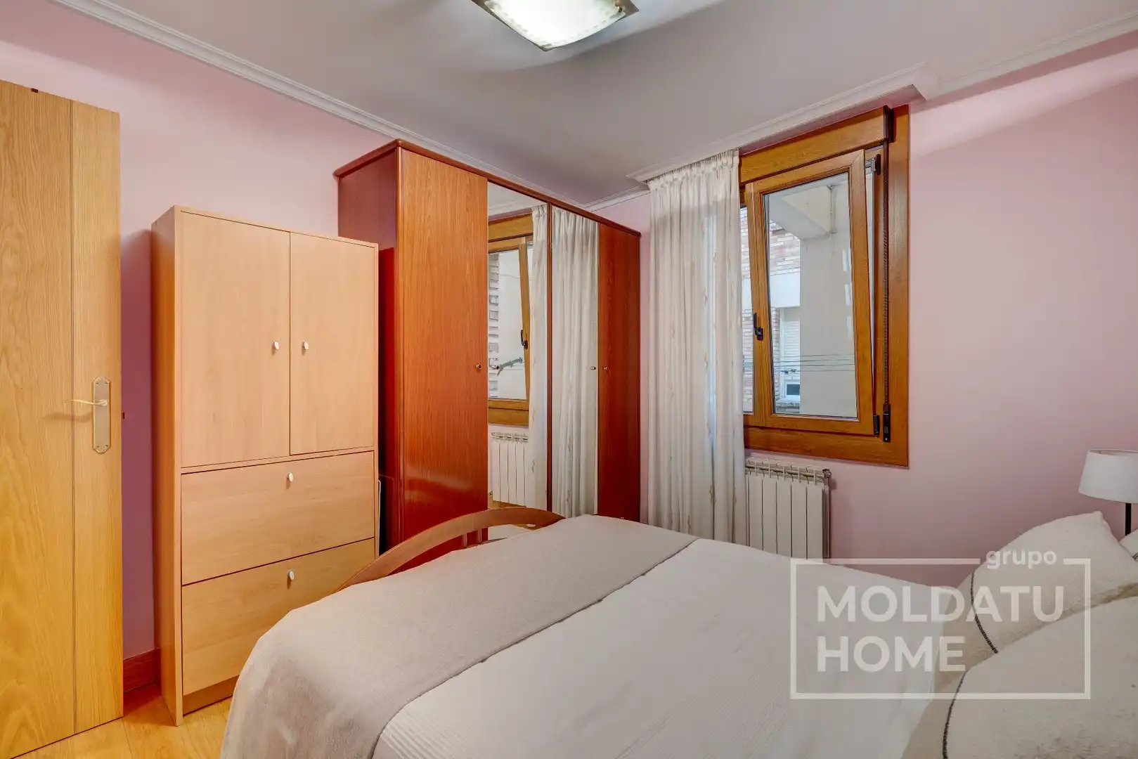 Schlafzimmer von Wohnung zum Verkauf in Donostia - San Sebastián  mit Heizung, Terrasse und Abstellraum