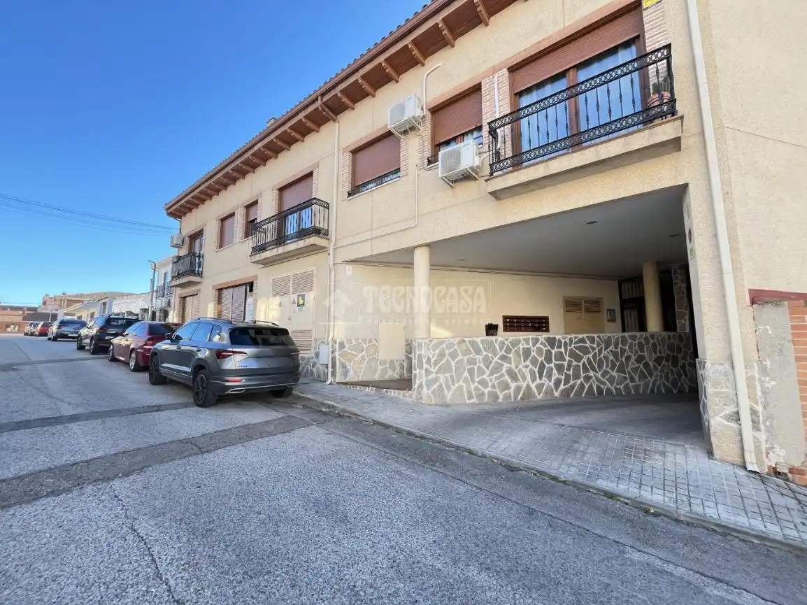Exterior view of Flat for sale in Torres de la Alameda