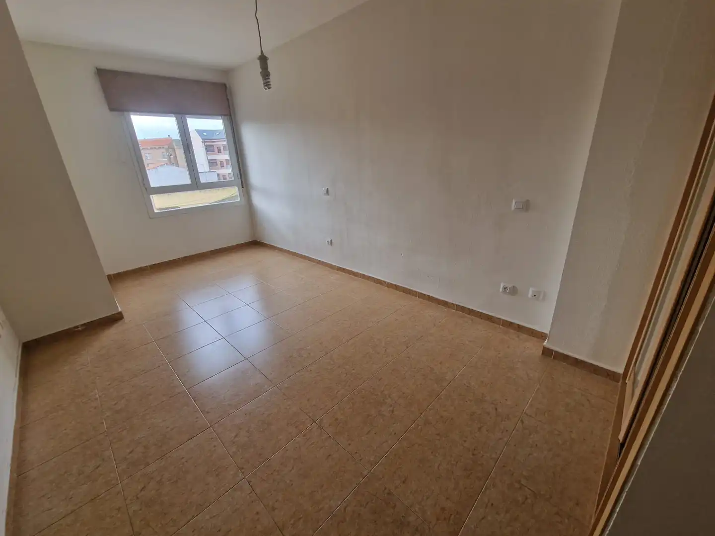 Habitación de Dúplex en venta en Talavera de la Reina con Calefacción, Terraza y Trastero